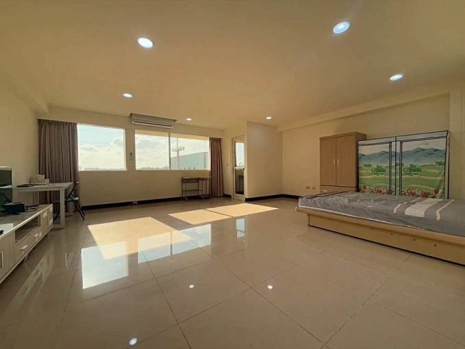 沛沛租🔅稀有電梯超大空間陽台獨立洗衣機（第2張）