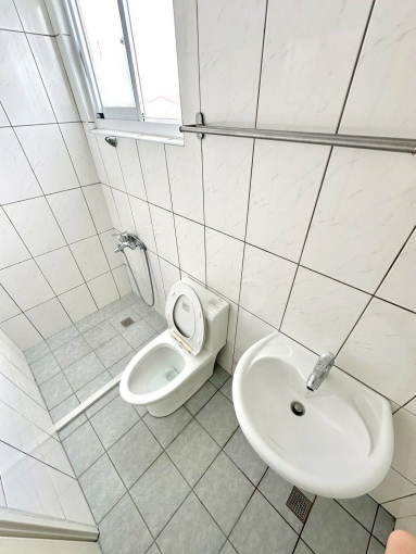 被陽光暖醒🌤️水湳中國醫❤️🔥大陽台洗曬💕管理子母車✨機車位 - Image 6