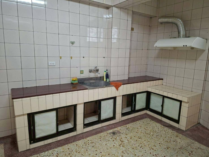 南區>大陽台>重新整理>公理街透天三樓大2房 - Image 10