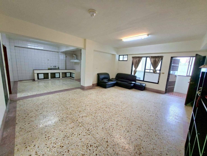 南區>大陽台>重新整理>公理街透天三樓大2房 - Image 1