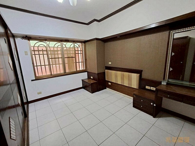 兆基社會住宅🏠重惠街3+1房大空間電梯大樓平面大車位可寵免（第2張）