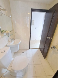 設計款大空間☆近中友百貨中國醫☆陽台☆飲水機子母車（第12張）