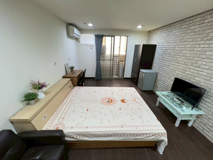 💥社宅.柳川河畔.視野景觀戶.電梯大套房.台水台電.免仲.可租補💥（第2張）