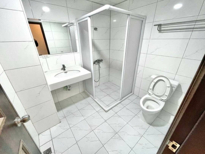 🧡請加賴🧡電梯美屋🧡陽台獨洗🧡乾溼分離🧡百萬裝潢🧡秒殺速洽🧡（第9張）