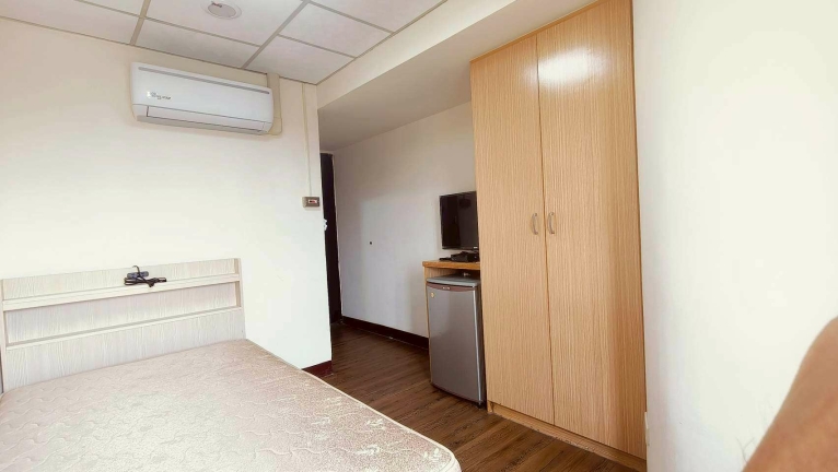 祐✨逢大多間可選✨同學同棟✨子母車✨可租補✨（第2張）