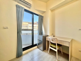 近五權車站💥可雙租補💥陽台獨洗曬（第3張）