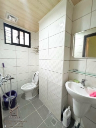 真心推薦 只有一間💜透天電梯🉑️租補️💜近逢甲、僑光💜陽台獨洗曬💜室內機車位💜衛浴開窗💜子母車💜飲水機（第7張）