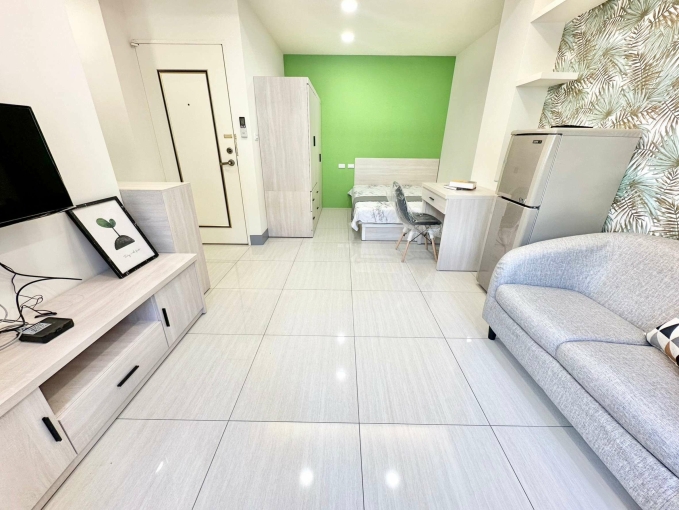 超新電梯套房☆可租補@陽台@流理臺@大空間@飲水機@子母車(第3張)