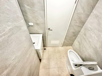 超新電梯套房☆可租補@陽台@流理臺@大空間@飲水機@子母車（第12張）