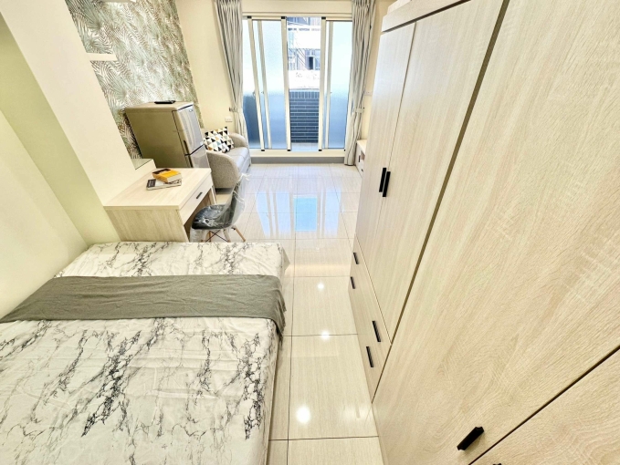 超新電梯套房☆可租補@陽台@流理臺@大空間@飲水機@子母車(第4張)