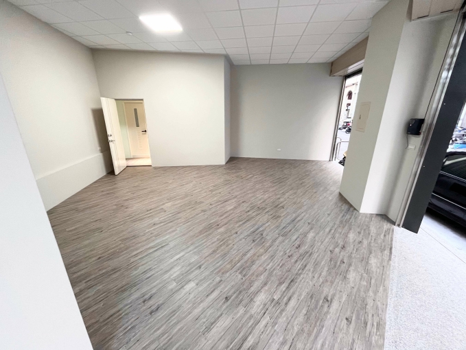 全新完工🍀門前車位🍀適工作室、辦公🍀可營登（第1張）