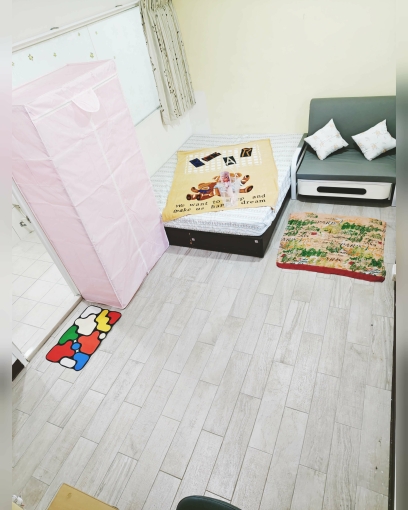 2分上74號，近宜欣國小太平馬卡龍附近，近老人醫院，可租車位