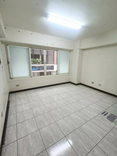 樓店1+2F🍀可輕食、辦公、咖啡廳🍀子母車（第2張）