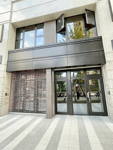 遠雄晴川全新建案｜臨路口｜開門做生意或辦公室｜含全新空調（第1張）
