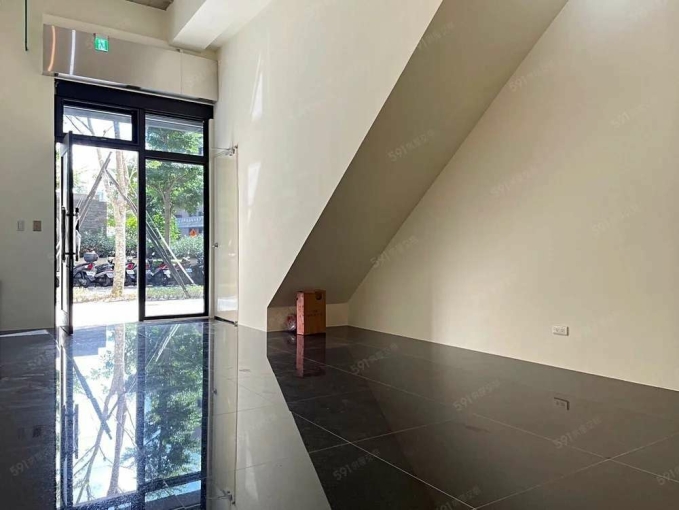 遠雄晴川全新建案｜臨路口｜開門做生意或辦公室｜含全新空調（第3張）