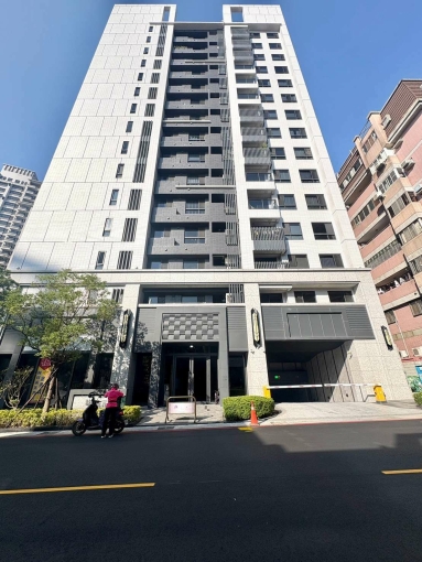 🌳質感社區💖台水電✨電梯🏠代收包裹✔️陽台獨洗💖（第1張）