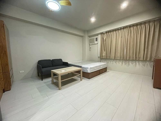 租屋找77✿夜市電梯,獨立門牌,台水電,可補助 - Image 1