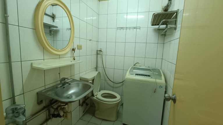 土城延壽路精緻套房出租6坪(2F免爬高/有外窗)（第2張）