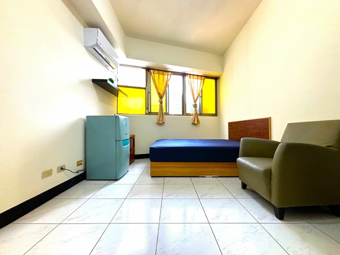 泰山美福堡優質套房(7)- 空間大 對外窗 採光佳（第1張）