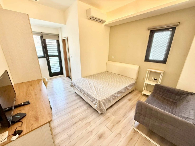 綠園道✨五權✨陽台✨租補（第1張）