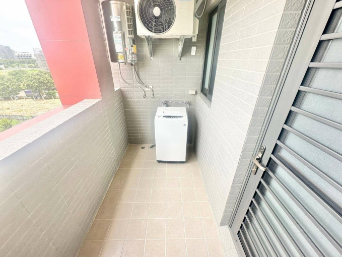 租補台電分算🌼🌼屋況超新~汽車好停~（第11張）