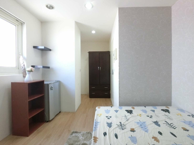 青海路🎉可短租💥洗衣機晒衣場 - Image 2