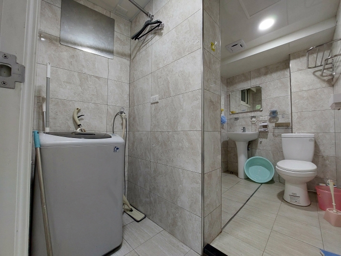 運動場旁一樓套房~劉春治0922103882 - Image 3