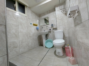 運動場旁一樓套房~劉春治0922103882 - Image 15