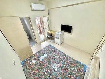 蓁心推薦💖可貓💖可租補💖陽台獨洗💖走路逢甲上課❤️‍🔥木質地板（第2張）