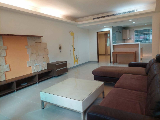 ✨ 【寬闊視界．大地系溫馨】新店三民路邊間美寓 ✨（第1張）