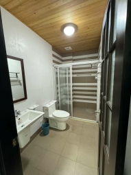 怡安商圈~近北外環~鄰路透天5房~空屋附冷氣.熱水器 - Image 19