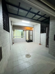 怡安商圈~近北外環~鄰路透天5房~空屋附冷氣.熱水器 - Image 12