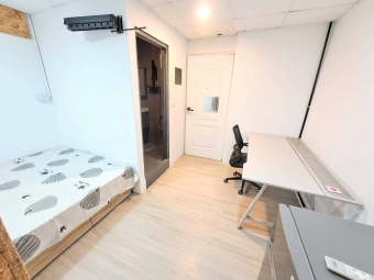 可貓可租補@有垃圾處理@全新裝潢採光套房~~ - Image 24