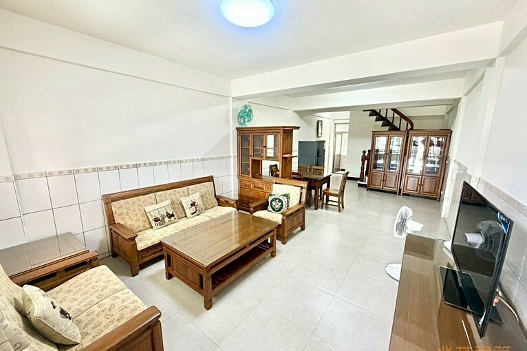 兆基社會住宅🏡近清水車站🪐木質調稀有大透天有車庫🉑三租（第1張）