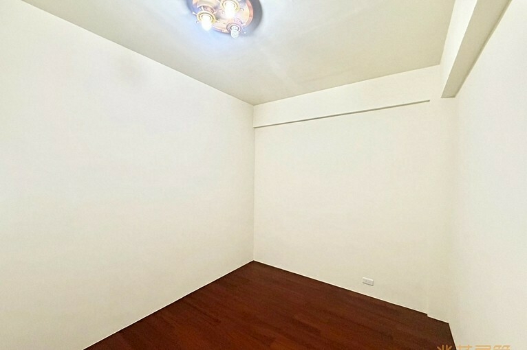 兆基社會住宅🏡近清水車站🪐木質調稀有大透天有車庫🉑三租（第9張）