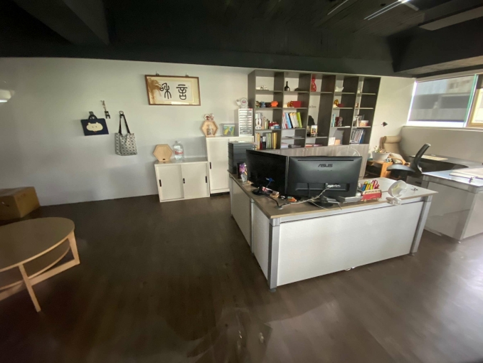 金碧輝煌★文心昌平崇德商圈★雙捷運站★雙平車大空間（第9張）