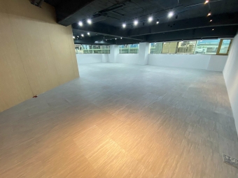 金碧輝煌★文心昌平崇德商圈★雙捷運站★雙平車大空間（第1張）