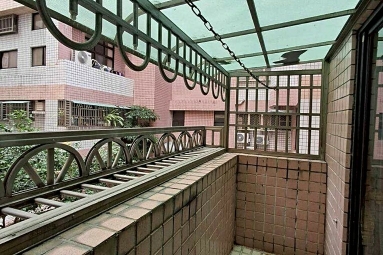 兆基社會住宅🏠可寵可租補東區近南紡獨門獨戶大3房屋況好有車（第10張）