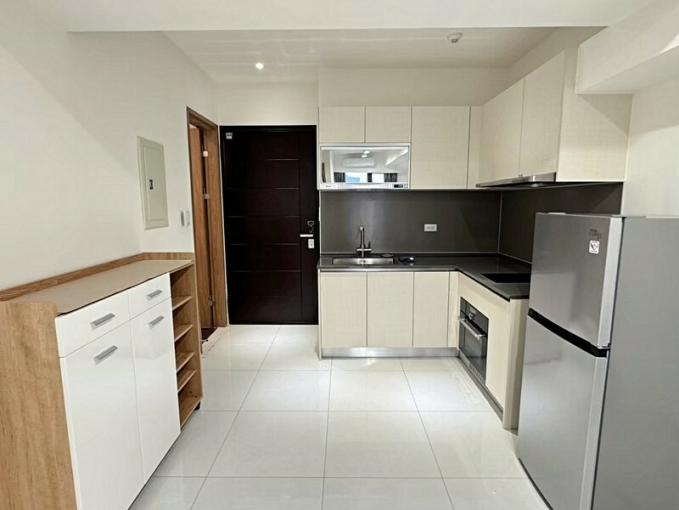 三多商圈|全新1+1房可租補.雙衛浴🤍含管含平車（第3張）