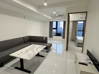 三多商圈|全新1+1房可租補.雙衛浴🤍含管含平車（第1張）