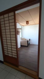 榮庭雅築：台灣大道與五權路口，交通方便，可議（第1張）