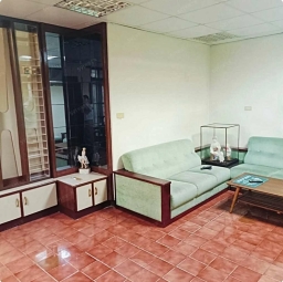 板橋捷運火車站❤️門口停車❤️俱全採光❤️住辦租補營登（第3張）