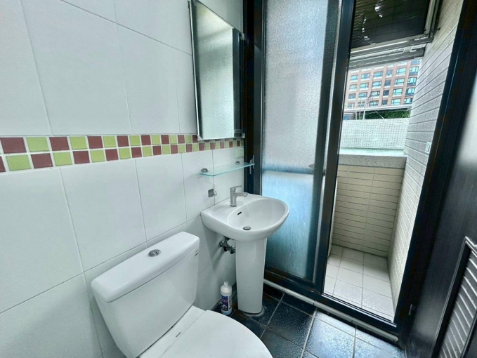 租補#陽台獨洗曬*電梯*寵物貓*飲水機*子母車~*（第9張）