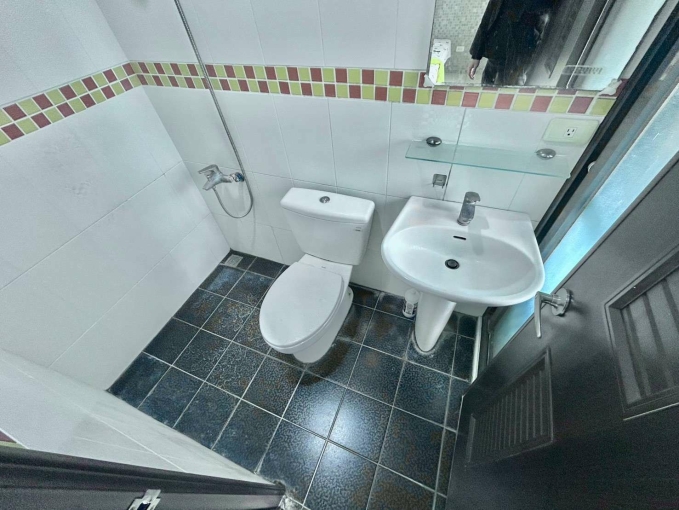 租補#陽台獨洗曬*電梯*寵物貓*飲水機*子母車~*（第8張）