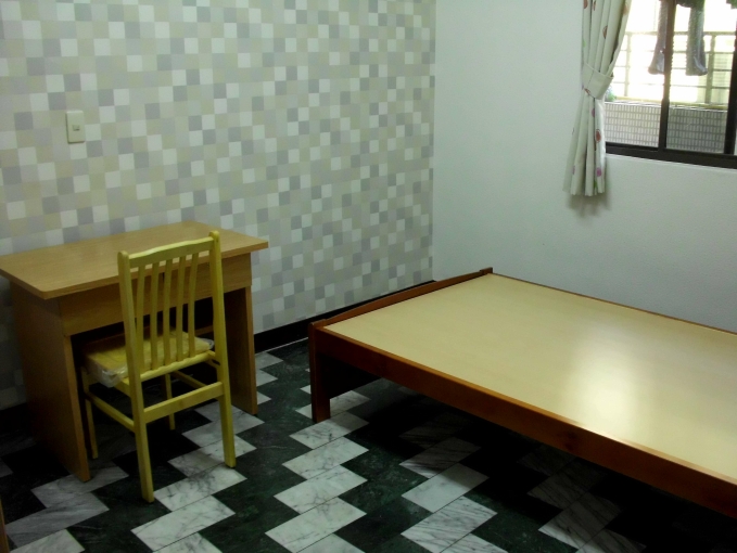 近捷運站和公車站，簡約風格的雅房（第1張）