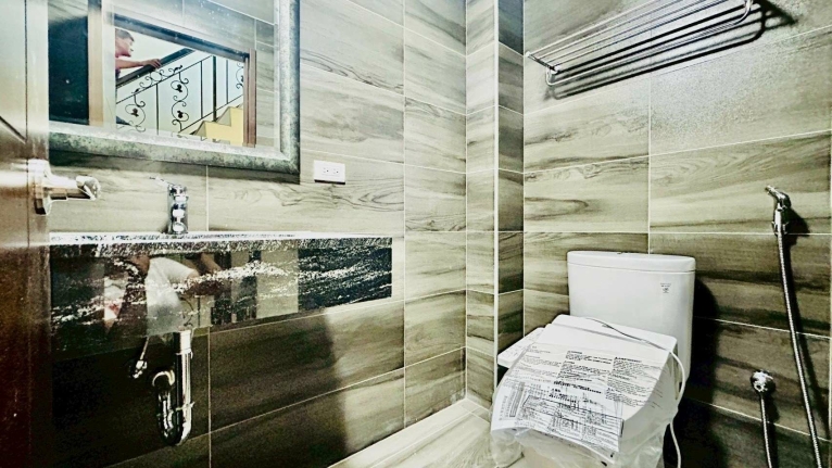 廷選好屋✨整棟透天✨三房二廳四衛✨可租補✨兩個車位 - Image 6