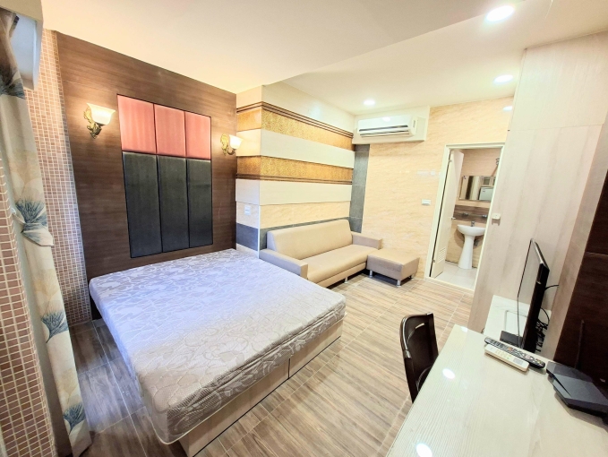 可租補*電梯*陽台*子母車~(第4張)