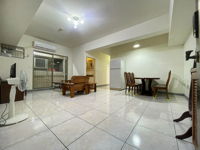 🏠 美村非凡家|三房二廳二衛二陽台一廚房|高樓景觀宅 - Image 1