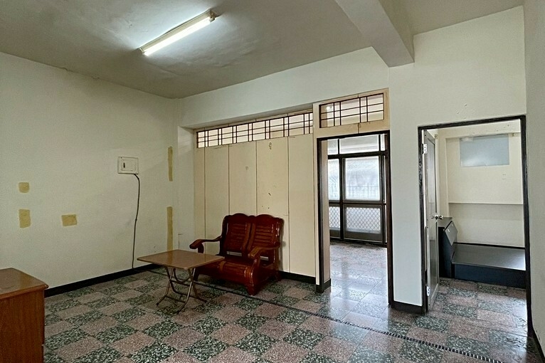 兆基社會住宅🏠大同北路健身五樓公寓/陽台進出(第2張)