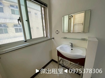 傑出租屋/開南社區免追,獨洗,室內機車位 - Image 5